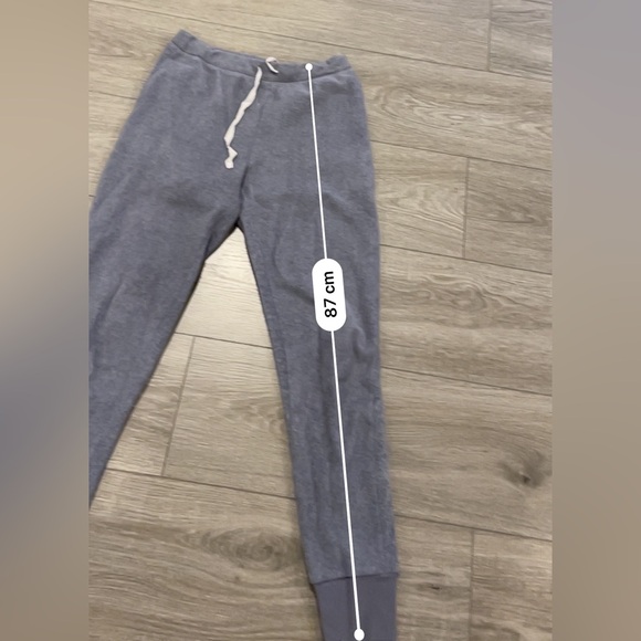 DKNY Gray Fleece Joggers with Drawstring Waist - Picture 4 of 8